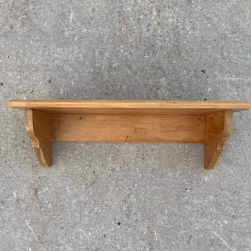 Vintage Rustic Solid Pine Wood Wall Shelf Scalloped Country Farmhouse Decor